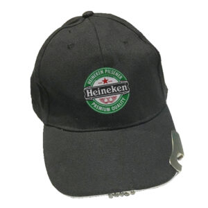 Gorra negra con led y destapador
